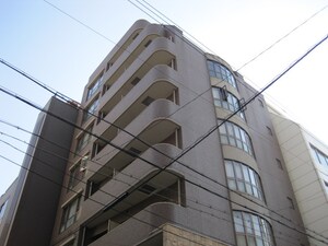 エクセレント南森町(201)外観写真
