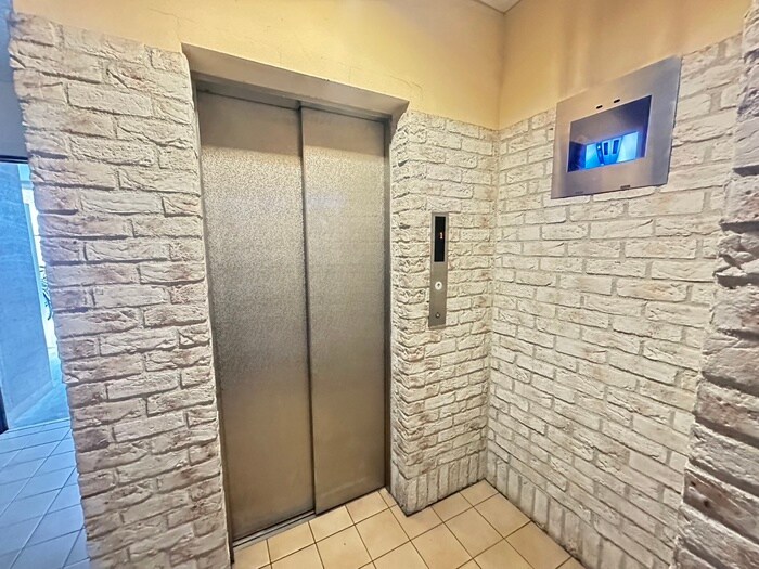 物件外観写真5　(建物設備)