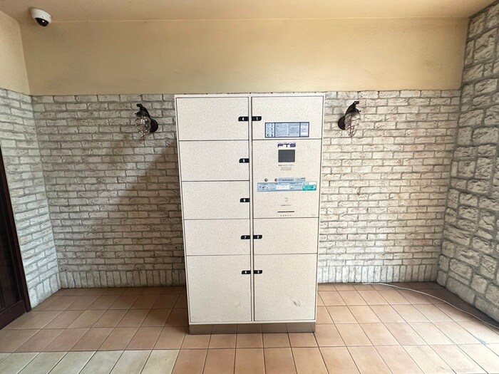 物件外観写真6　(建物設備)