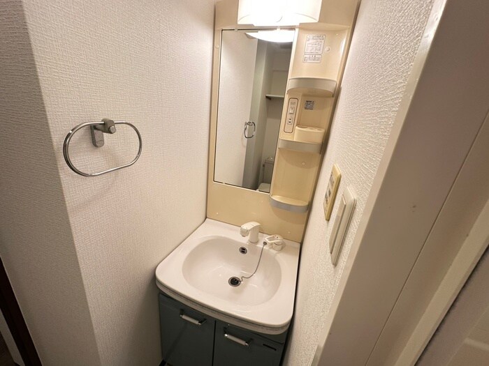 物件内観写真11　(洗面)