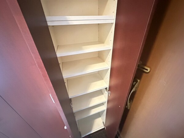 靴箱