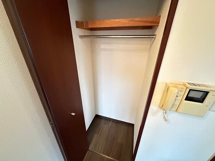 物件内観写真16　(収納)