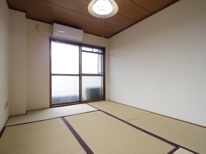 物件内観写真6　(居室)