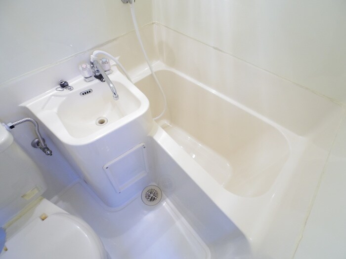 物件内観写真12　(バス／シャワールーム等)