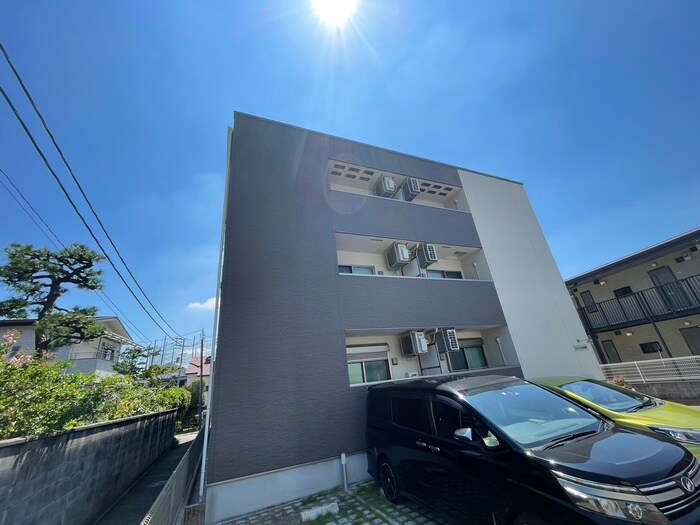 物件外観写真2　(外観写真)