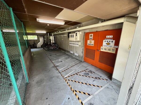 駐輪場