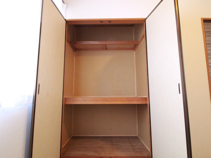 物件内観写真14　(収納)