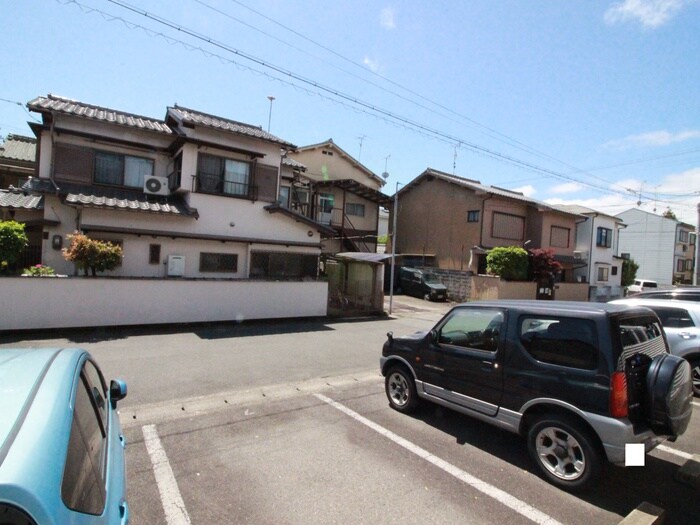 物件内観写真19　(室内からの展望)