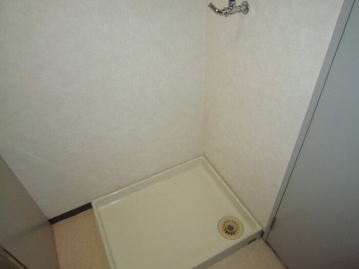 物件内観写真21　(洗濯機置場)