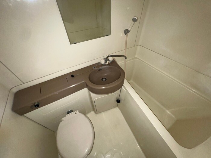 物件内観写真9　(洗面)