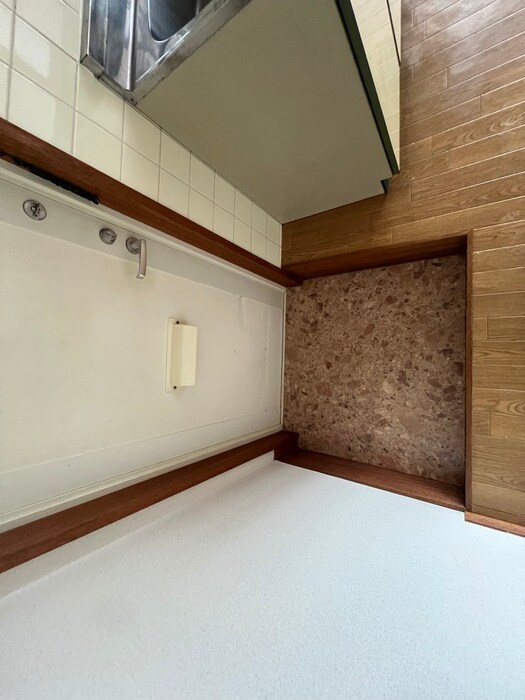 物件内観写真15　(玄関)