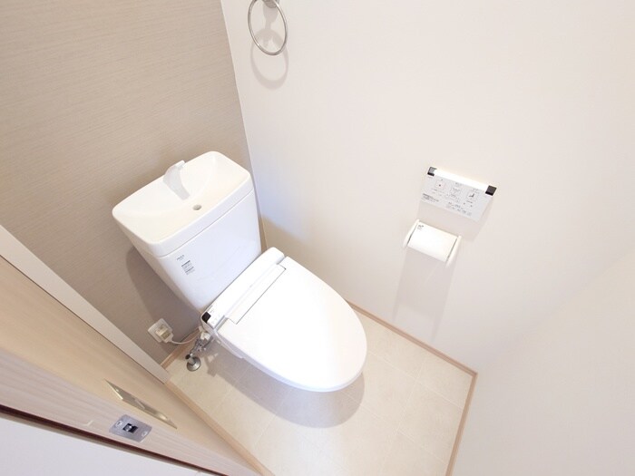 物件内観写真10　(トイレ)