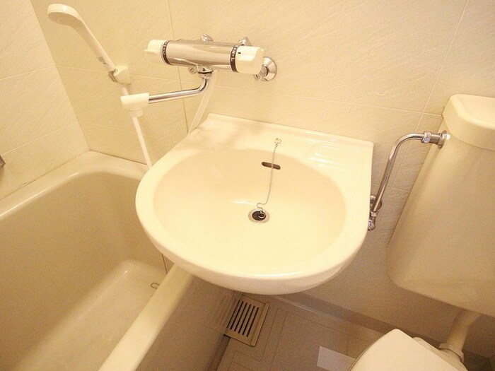 物件内観写真12　(洗面)