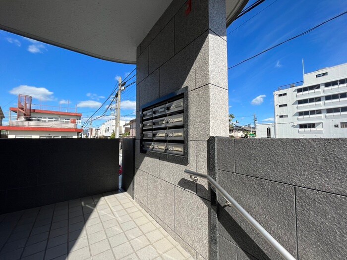 物件外観写真4　(建物設備)