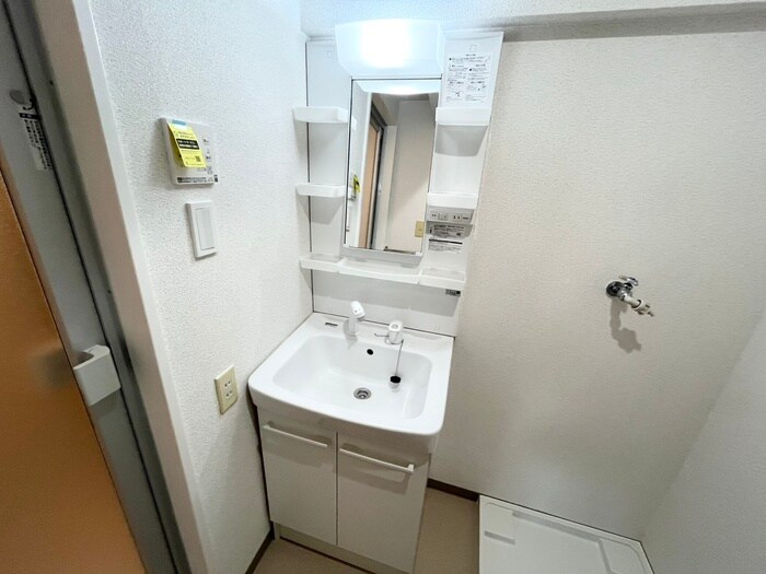 物件内観写真11　(洗面)