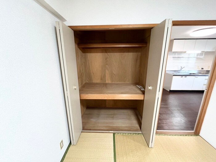 物件内観写真13　(収納)