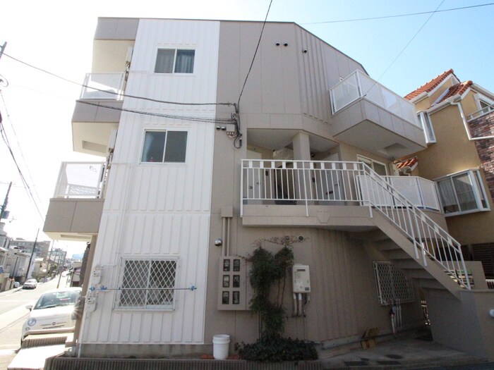 物件外観写真4　(外観写真)