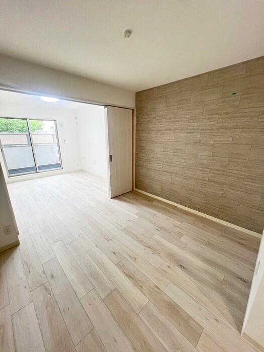 物件内観写真15　(居室)