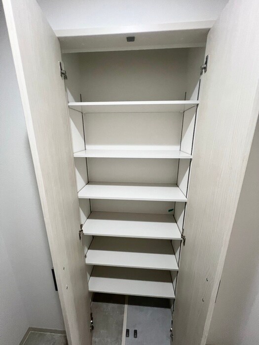 物件内観写真17　(靴箱)
