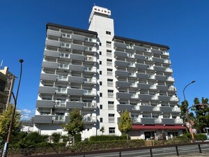 ロジェマンヴェール外観写真