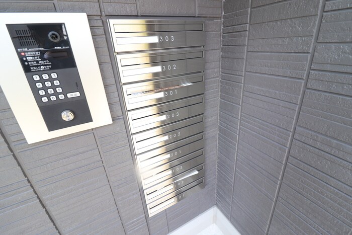 物件外観写真6　(建物設備)