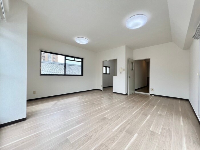 物件内観写真7　(居室)