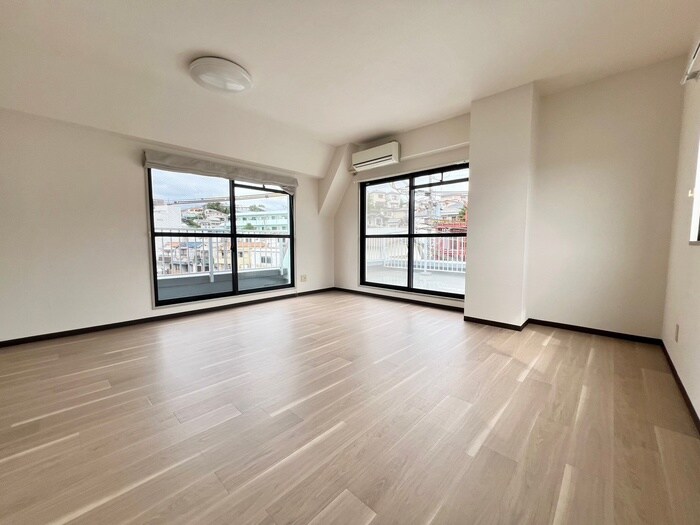 物件内観写真8　(居室)