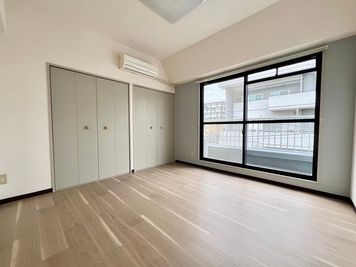 物件内観写真11　(居室)