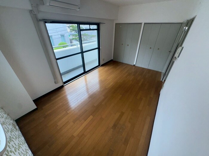 物件内観写真22　(居室)