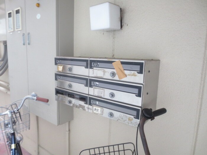 物件外観写真6　(建物設備)