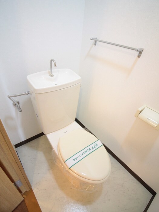 物件内観写真10　(トイレ)