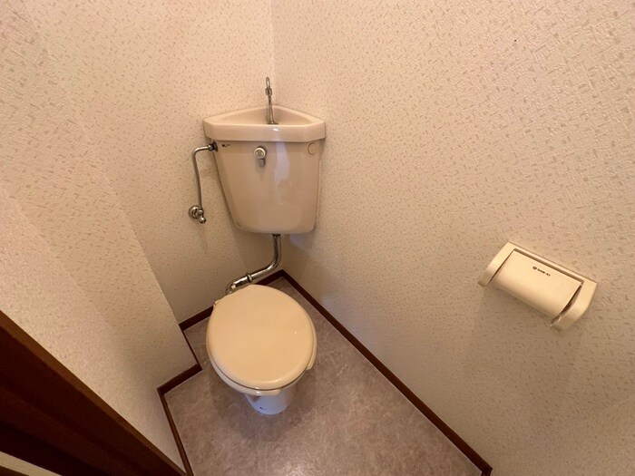 物件内観写真10　(トイレ)