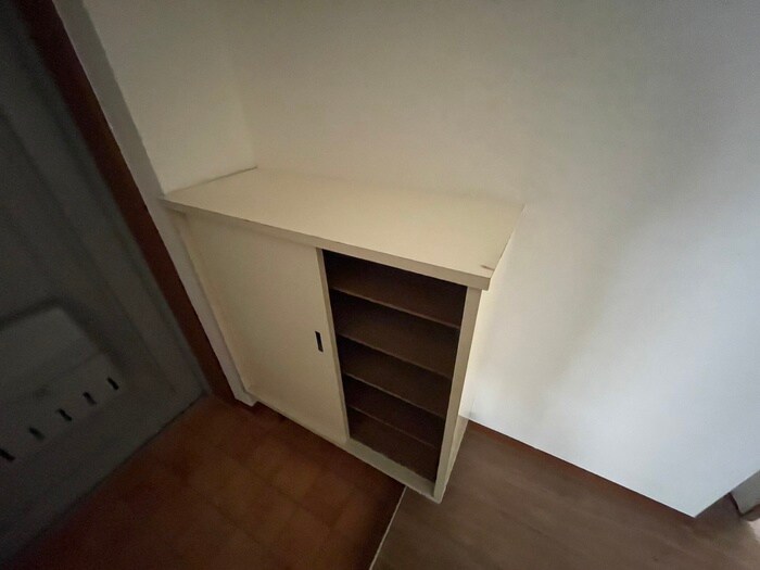 物件内観写真13　(靴箱)