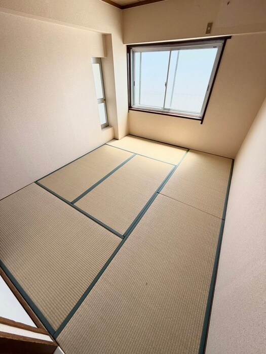 物件内観写真18　(居室)