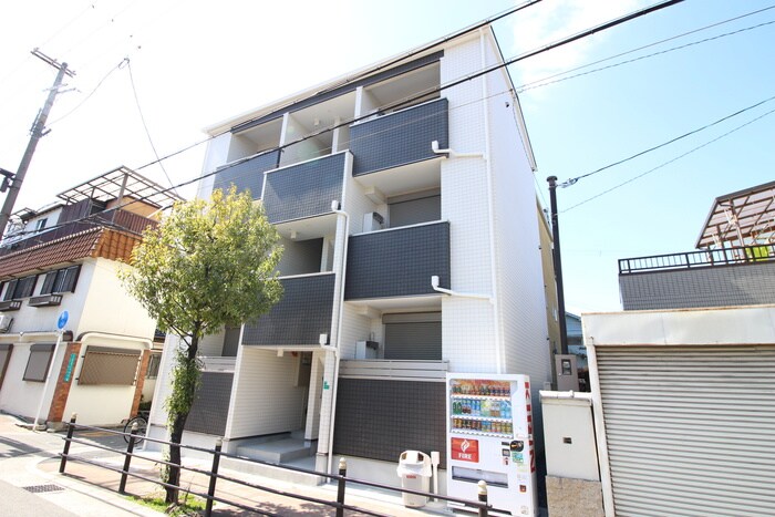 物件外観写真2　(外観写真)