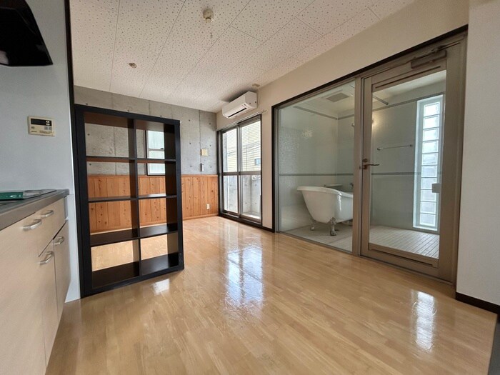 物件内観写真9　(居室)