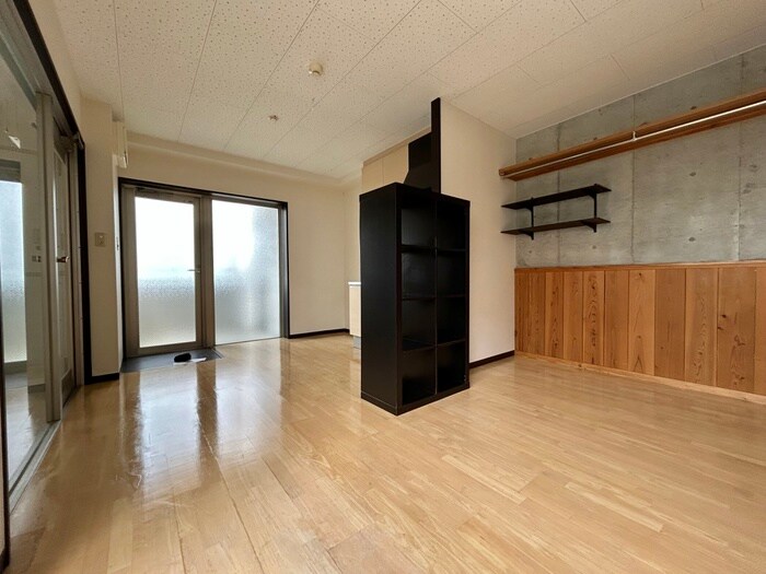 物件内観写真11　(居室)