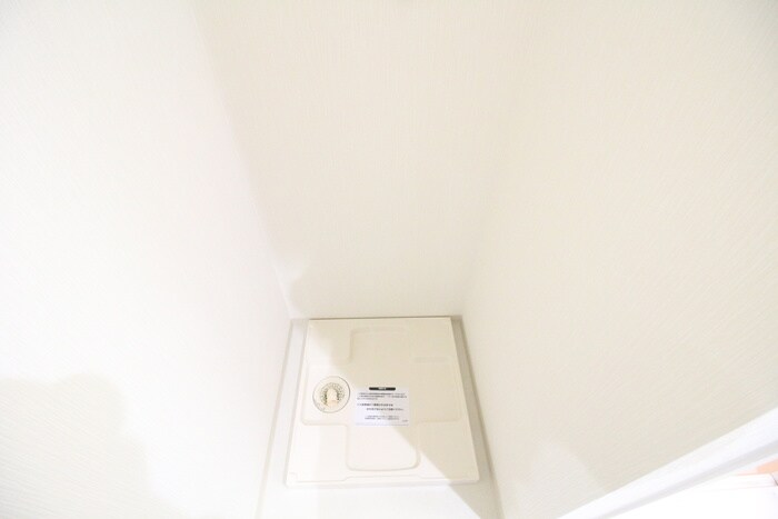 物件内観写真13　(洗濯機置場)