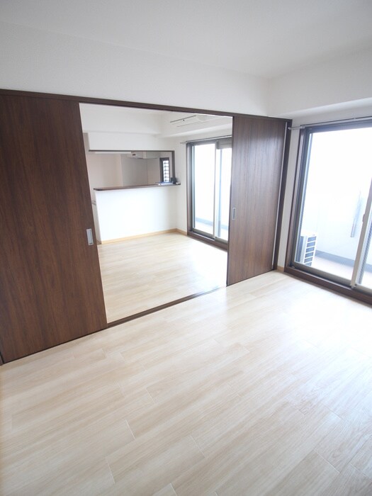 物件内観写真16　(内観写真)