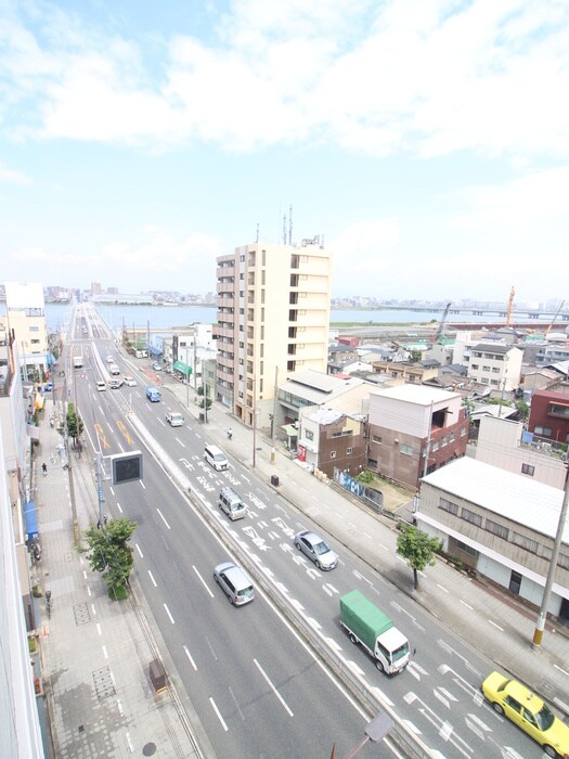 物件内観写真22　(室内からの展望)