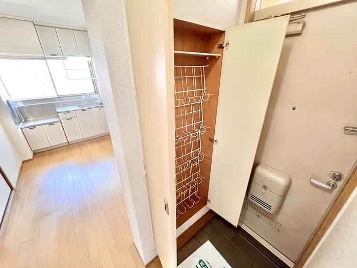 物件内観写真18　(靴箱)