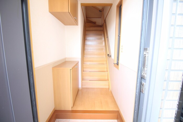 物件内観写真18　(廊下)