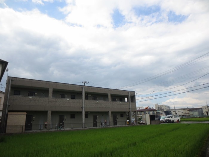 物件外観写真3　(周辺環境)