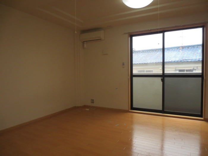 物件内観写真11　(居室)