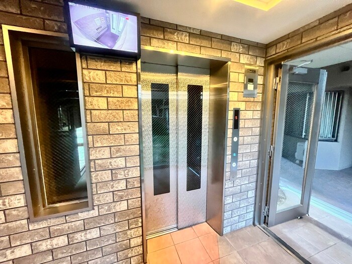 物件外観写真4　(建物設備)