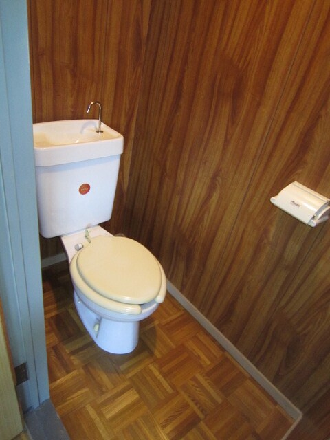 物件内観写真10　(トイレ)