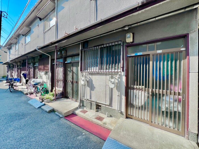 物件外観写真5　(外観写真)