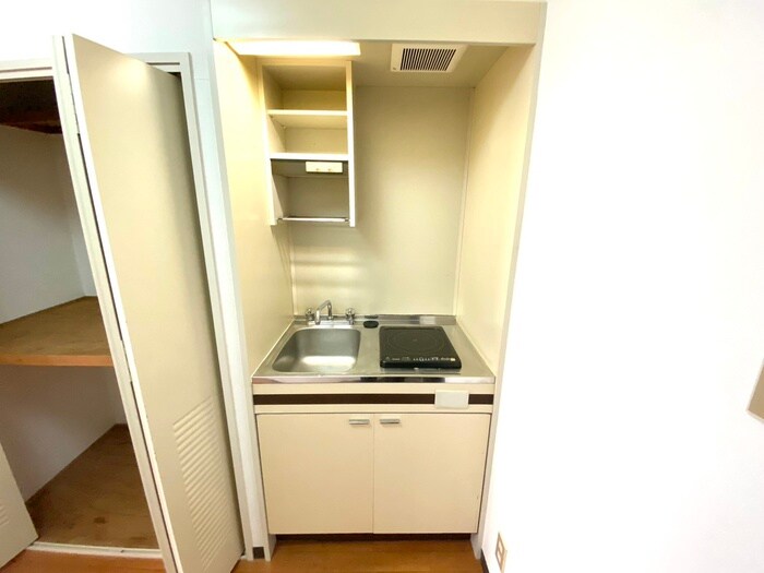 物件内観写真9　(キッチン)