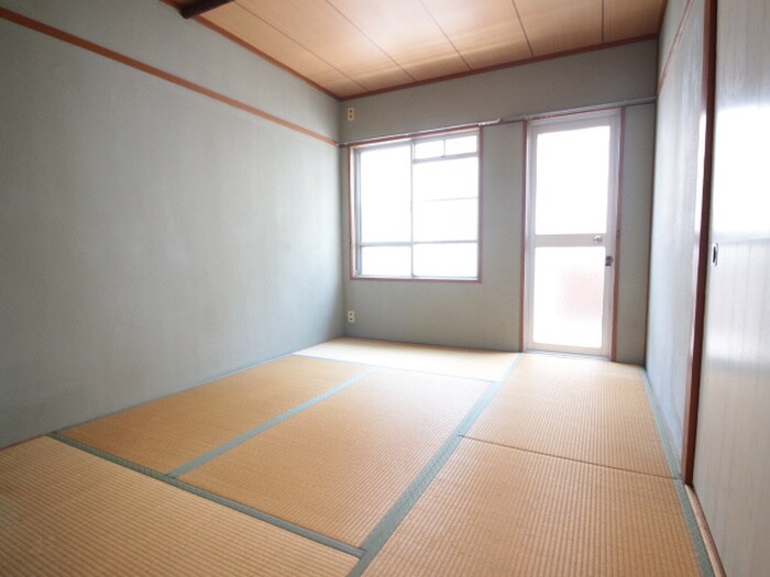 物件内観写真18　(居室)