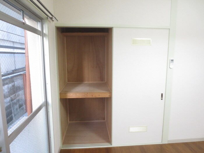 物件内観写真21　(収納)